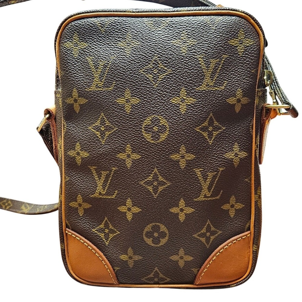 Louis Vuitton Amazone Crossbody Bag Monogram M45236 Authentic 2006 France - Picture 2 of 12